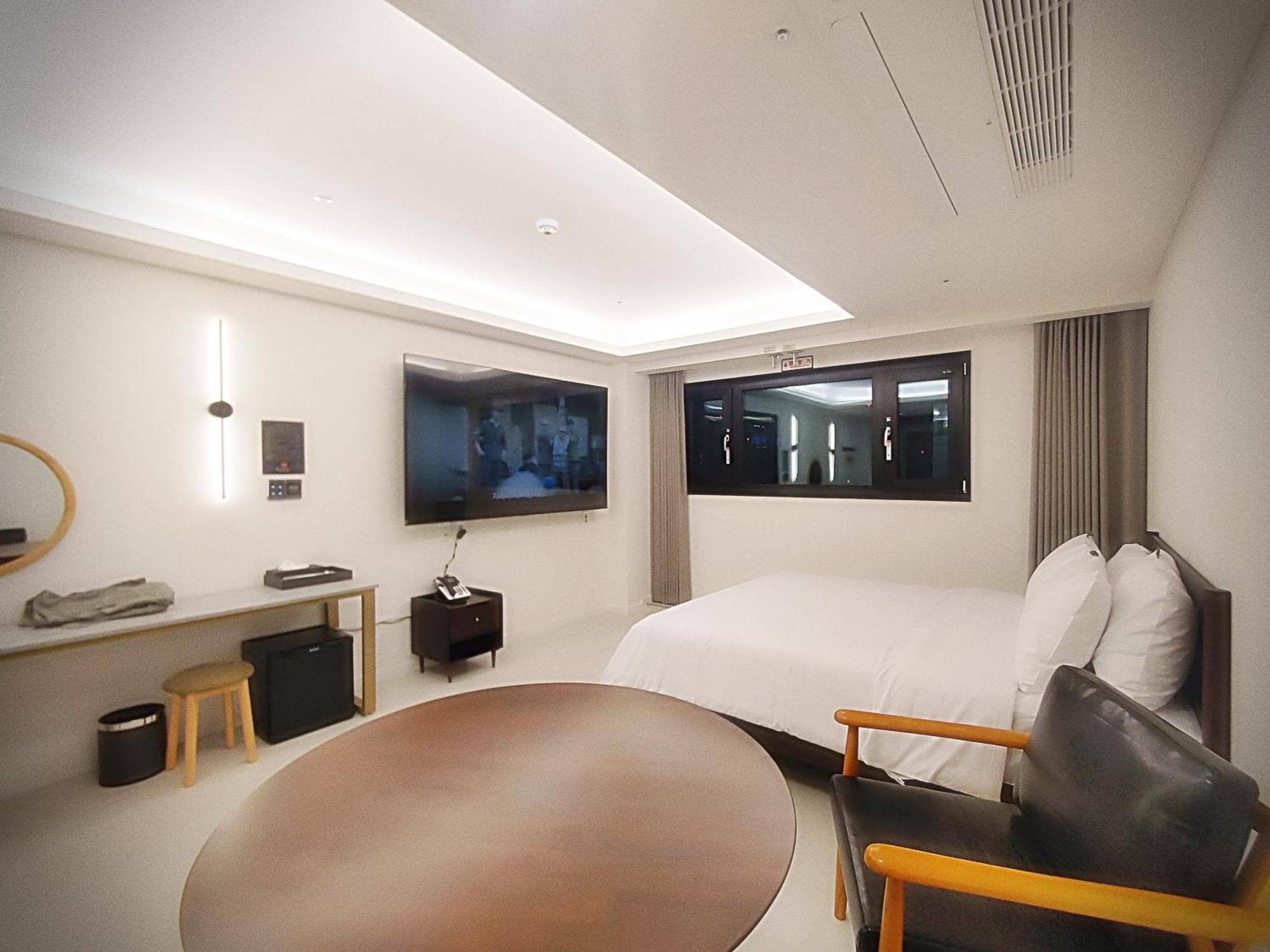 Bluebird Hotel Incheon Extérieur photo